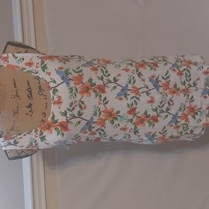 Time and Tru Floral tank top